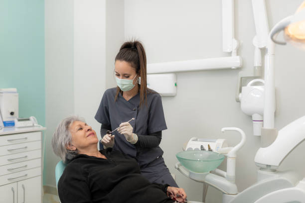Best Emergency Gum Treatment in Flence, OR